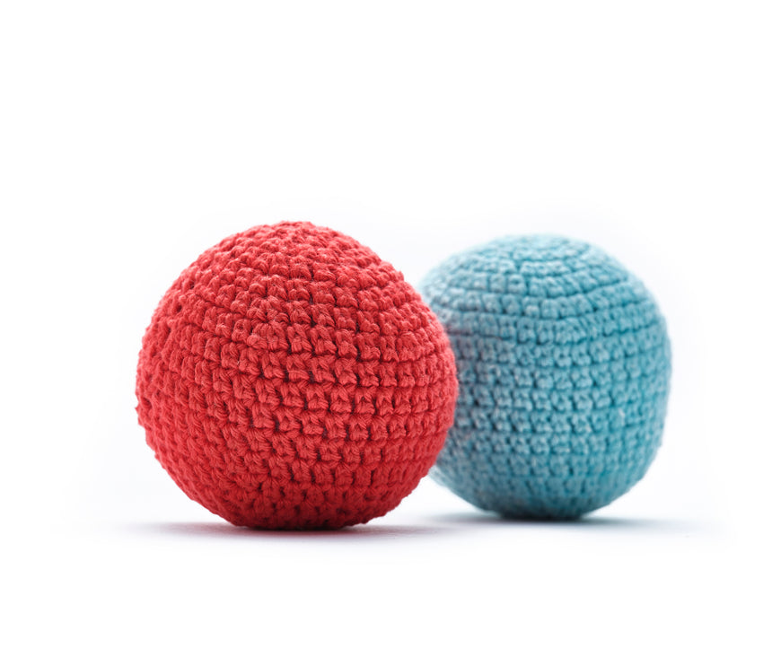 red-blue-crochet-ball