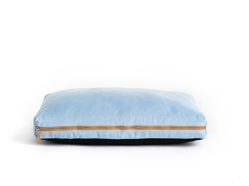 blue-dog-bed-zip