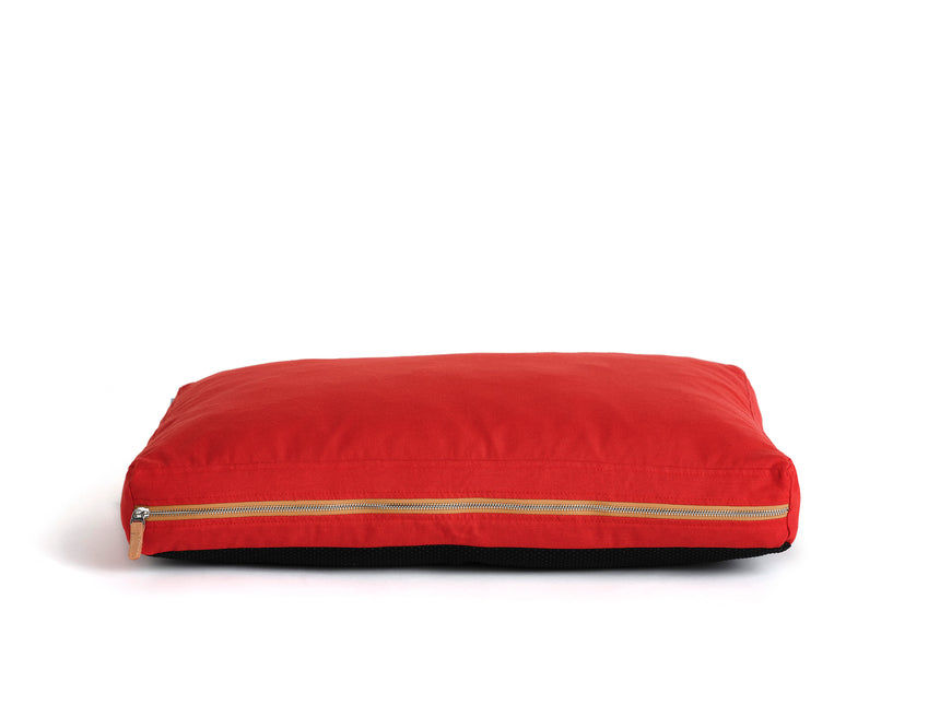 red-dog-bed-zip