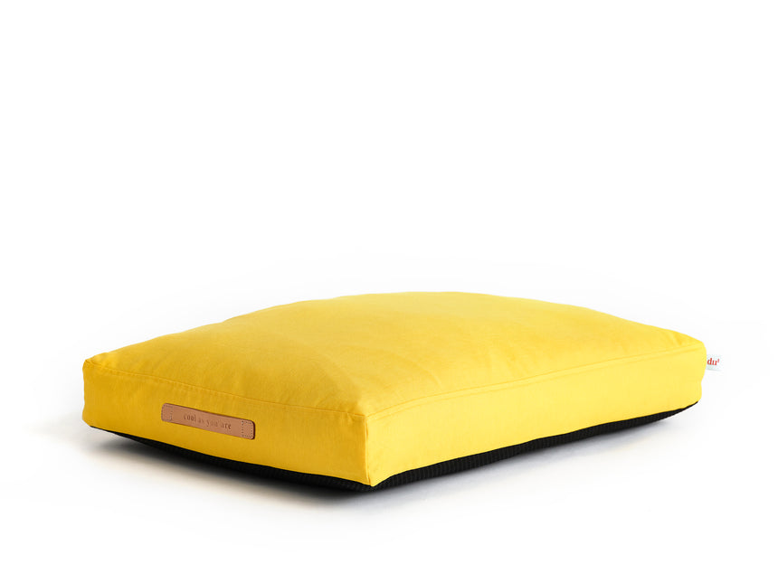 yellow-dog-bed-flat
