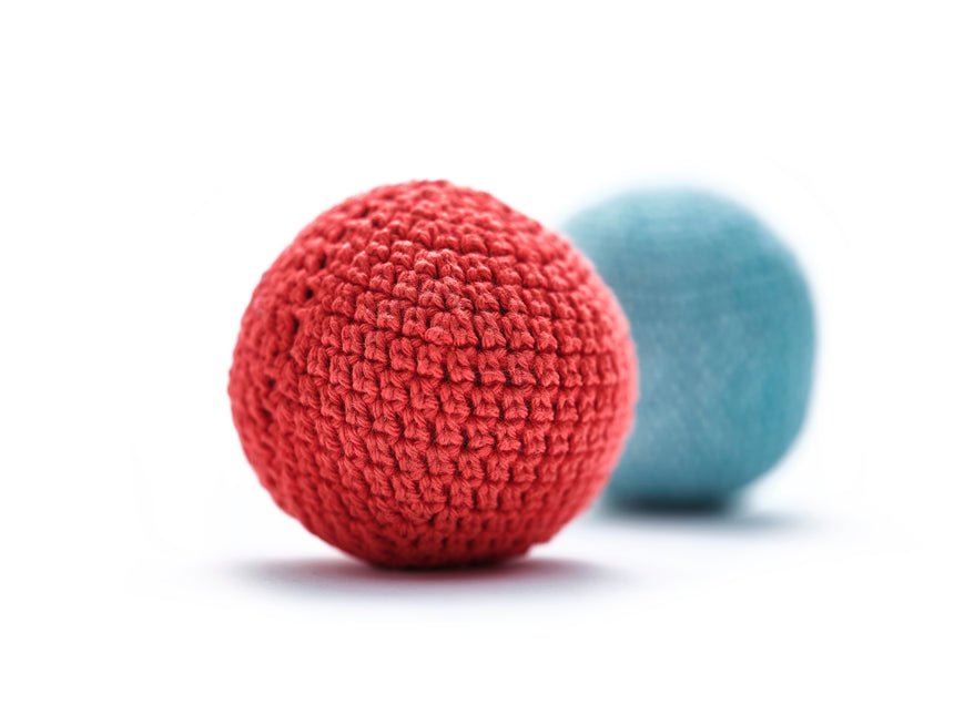 red-blue-crochet-ball